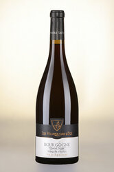 © Vignerons d'Igé mit freundlicher Genehmigung Vignerons d'Igé | Pinot Noir